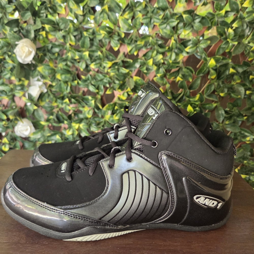 AND1 Tsunami Black Silver Basketball Shoes Men's Size 12 NWOT